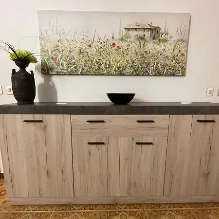 La Maison Lilas לינה וארוחת בוקר