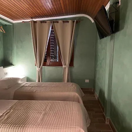 La Maison Lilas Bed & Breakfast